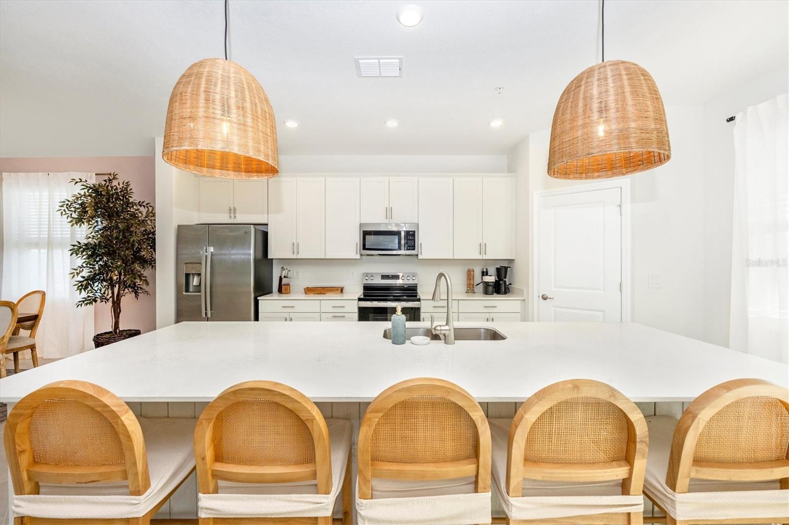 Image 19 of 90 For 17770 Boracay Court 201