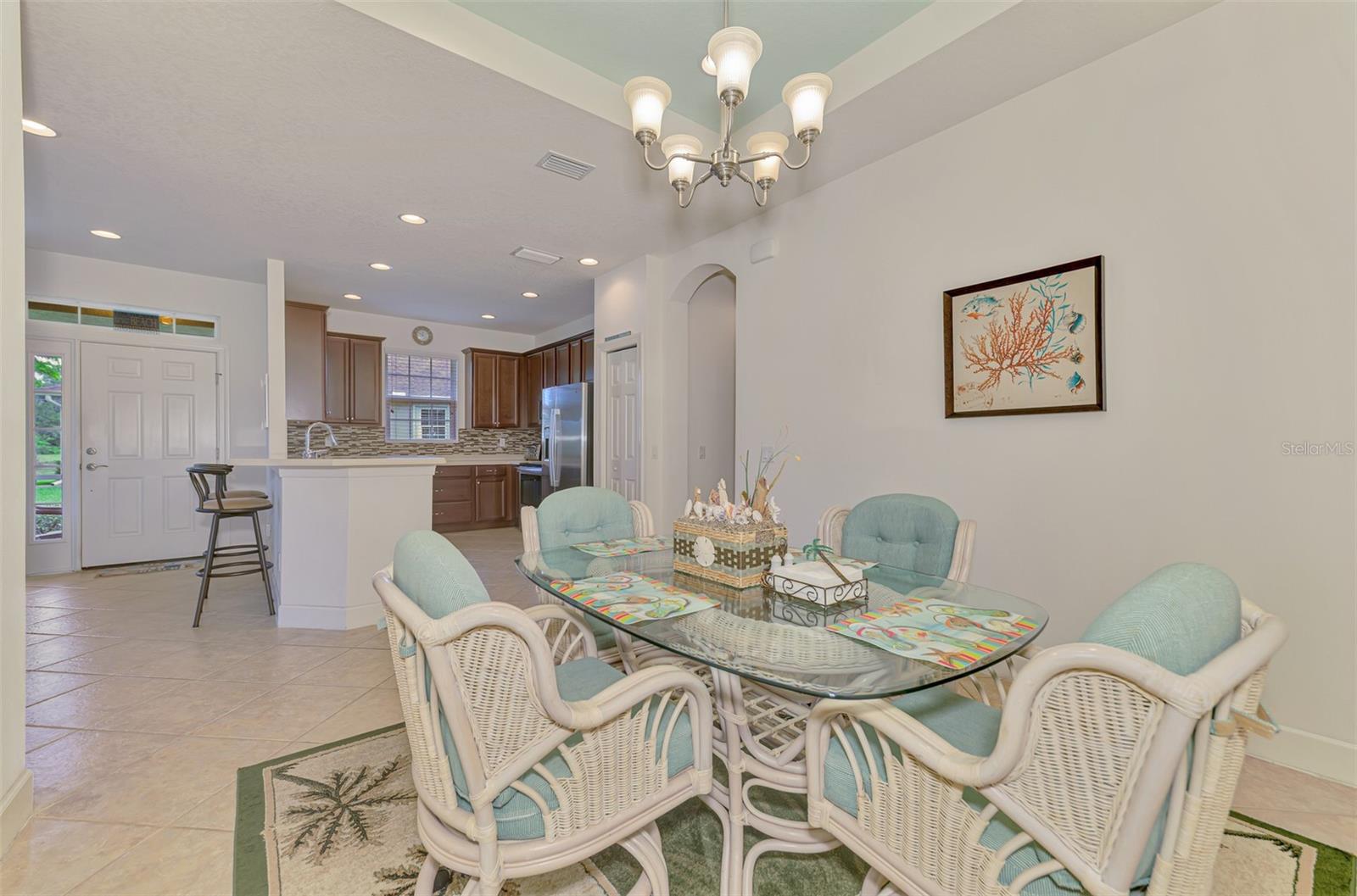 Image 24 of 90 For 371 Capulet Drive