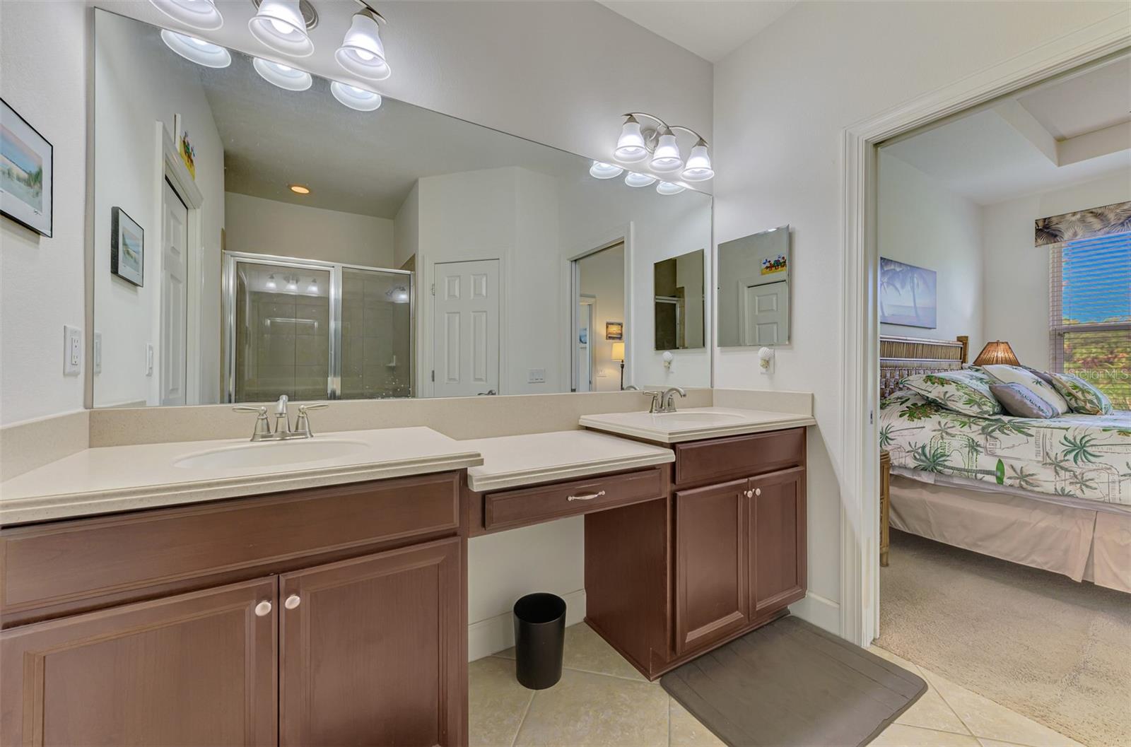 Image 33 of 90 For 371 Capulet Drive