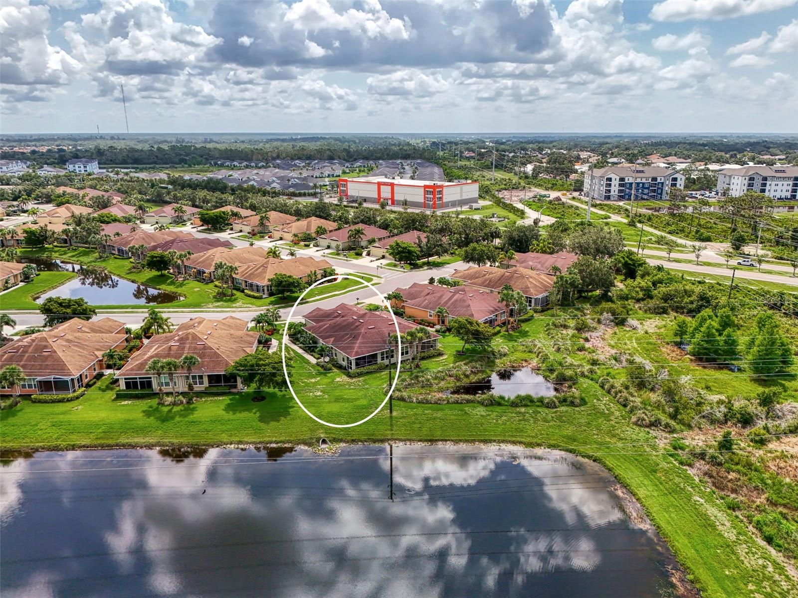 Image 46 of 90 For 371 Capulet Drive