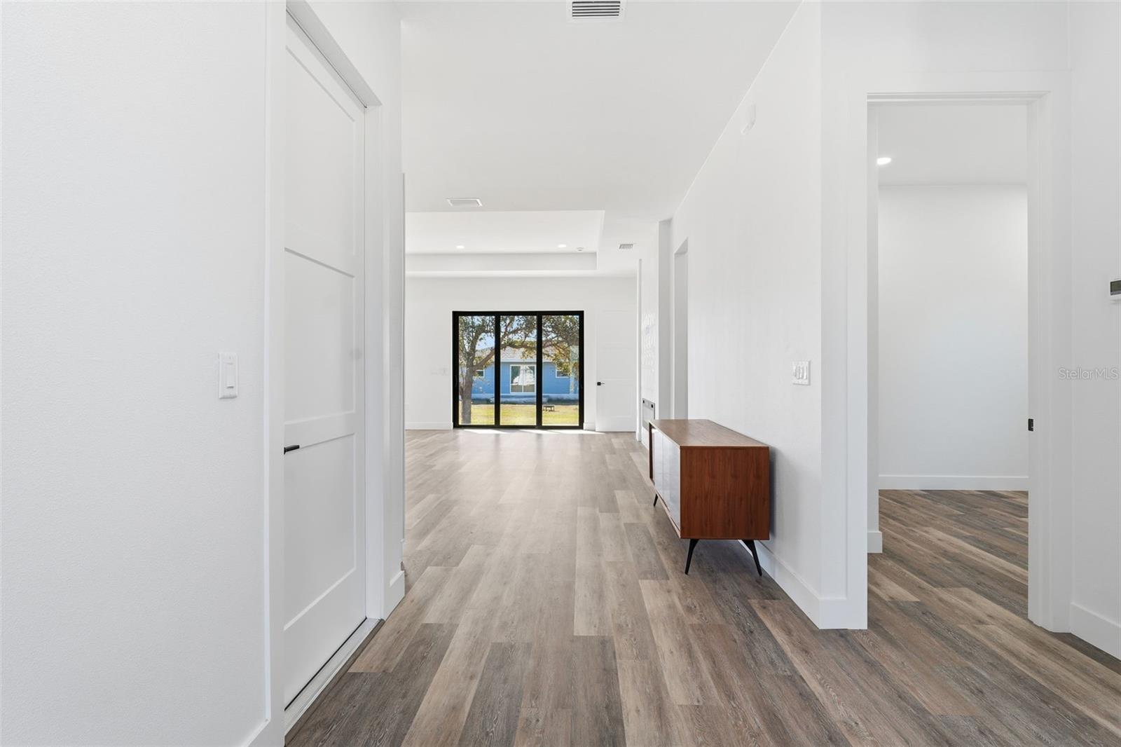 Image 4 of 46 For 12005 Carnival Avenue