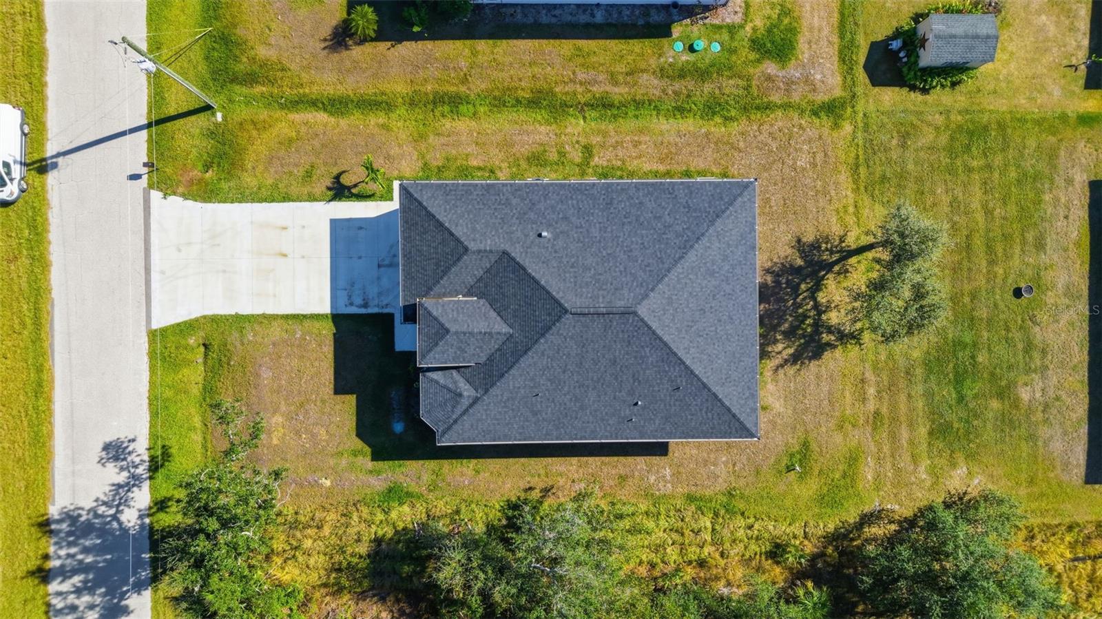 Image 42 of 46 For 12005 Carnival Avenue