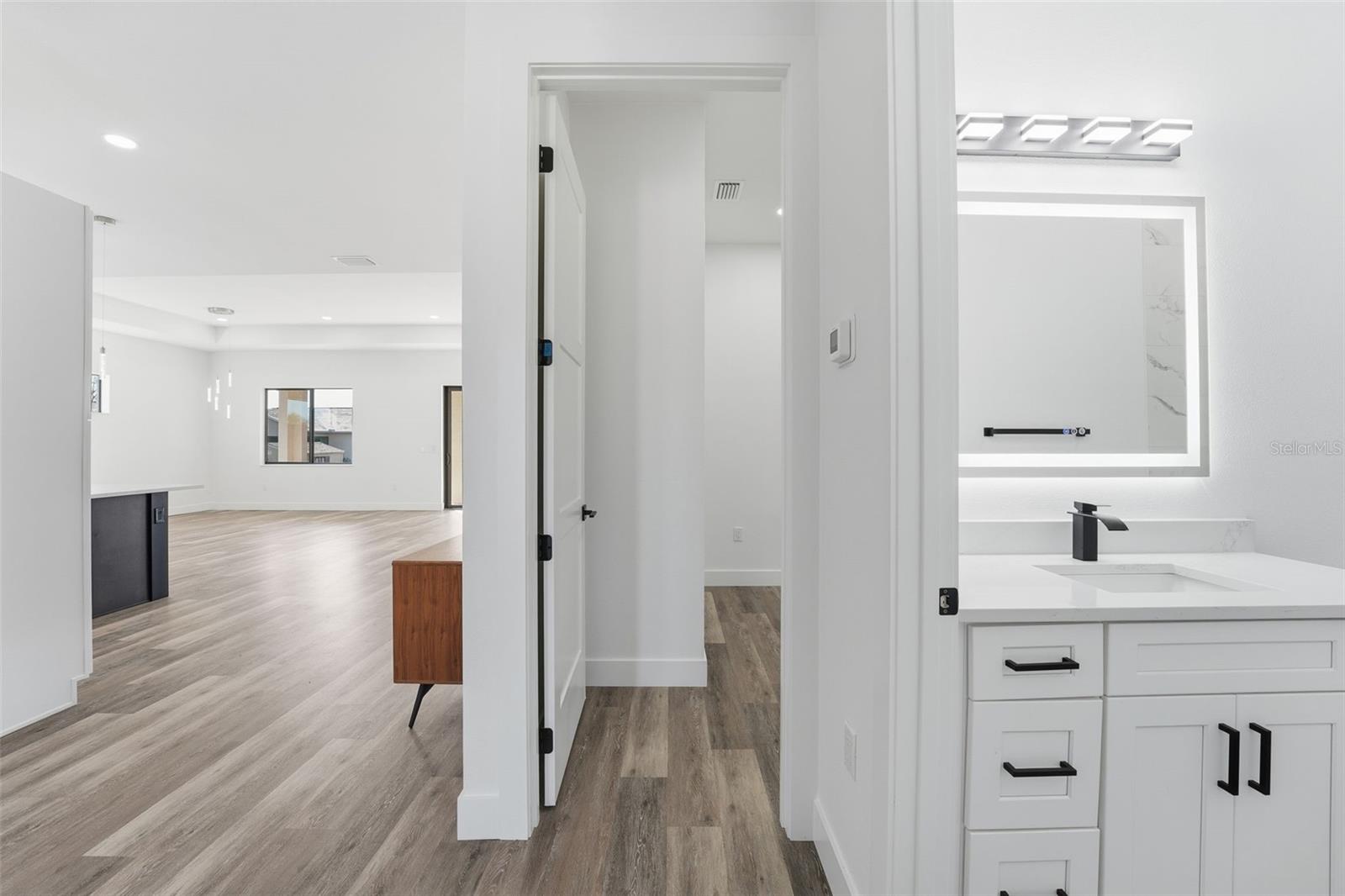 Image 9 of 46 For 12005 Carnival Avenue