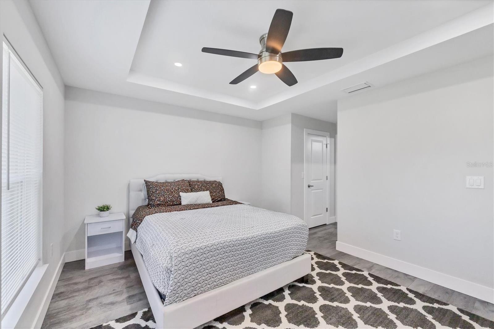 Image 18 of 32 For 12025 Saragossa Lane