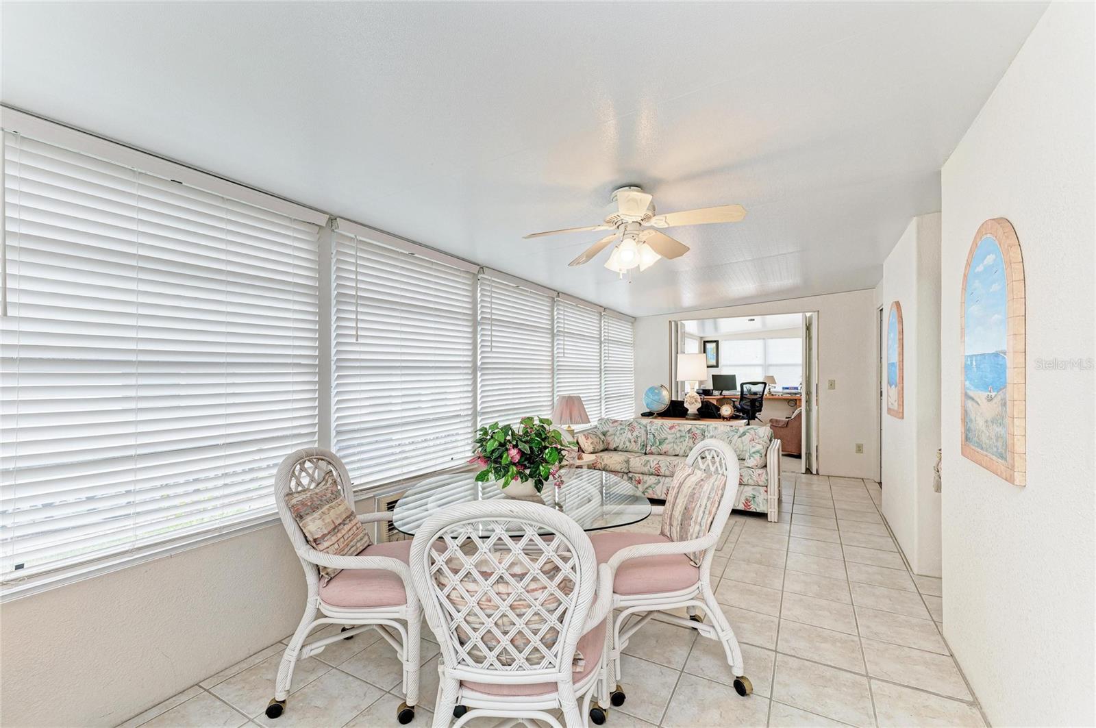 Image 10 of 73 For 35 Castle Drive