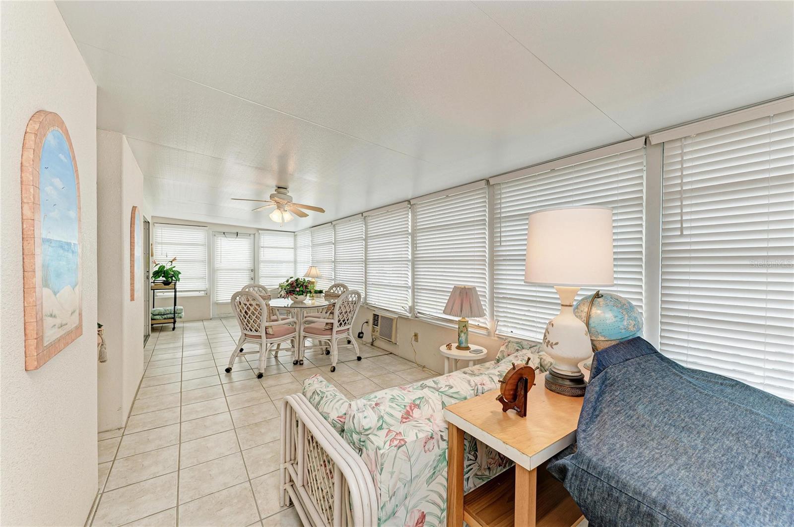 Image 12 of 73 For 35 Castle Drive