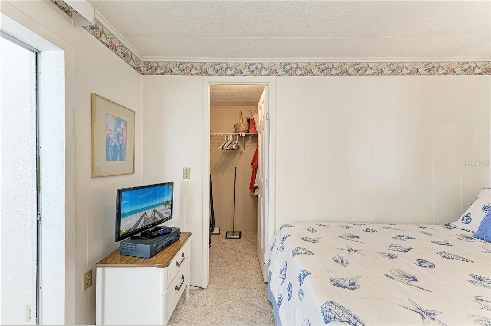 Image 42 of 73 For 35 Castle Drive