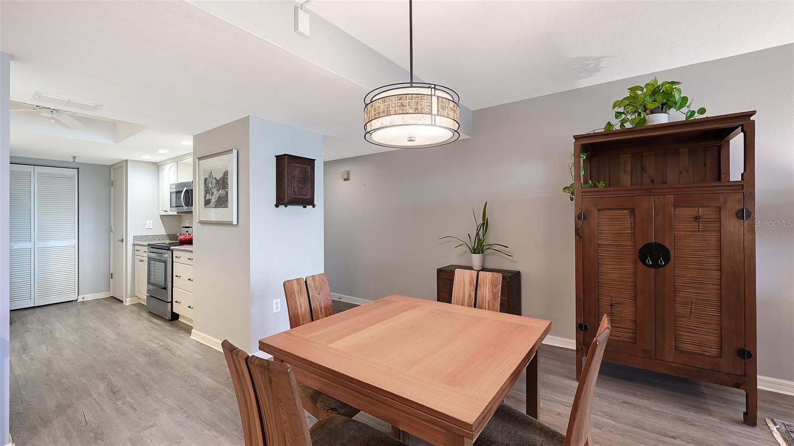 Image 12 of 39 For 700 Golden Beach Boulevard 938