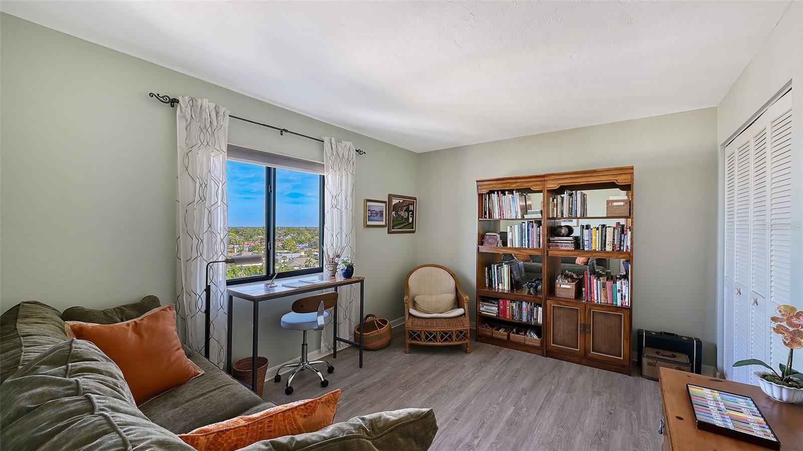 Image 23 of 39 For 700 Golden Beach Boulevard 938