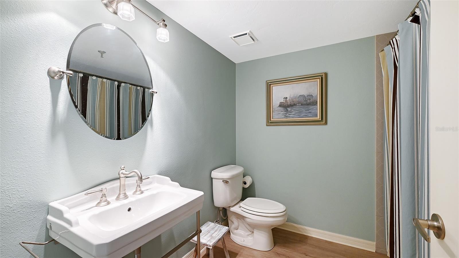 Image 24 of 39 For 700 Golden Beach Boulevard 938