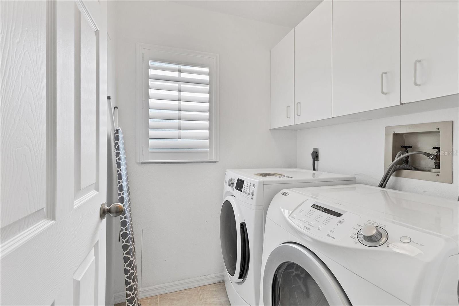 Image 27 of 58 For 803 Montrose Drive 201