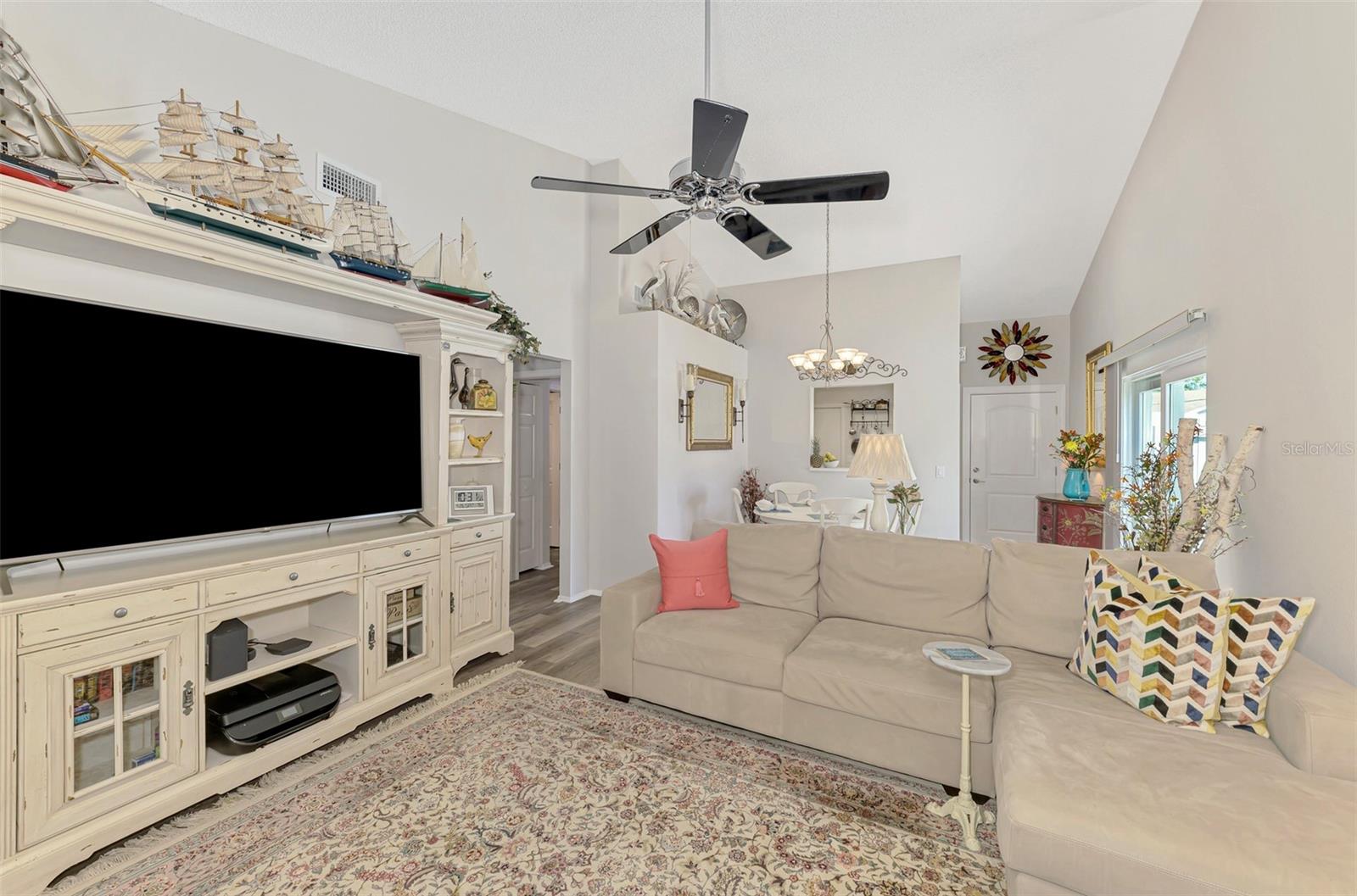 Image 25 of 65 For 710 Ironwood Drive 165