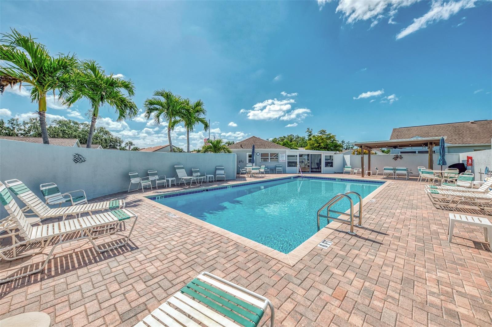 Image 50 of 65 For 710 Ironwood Drive 165