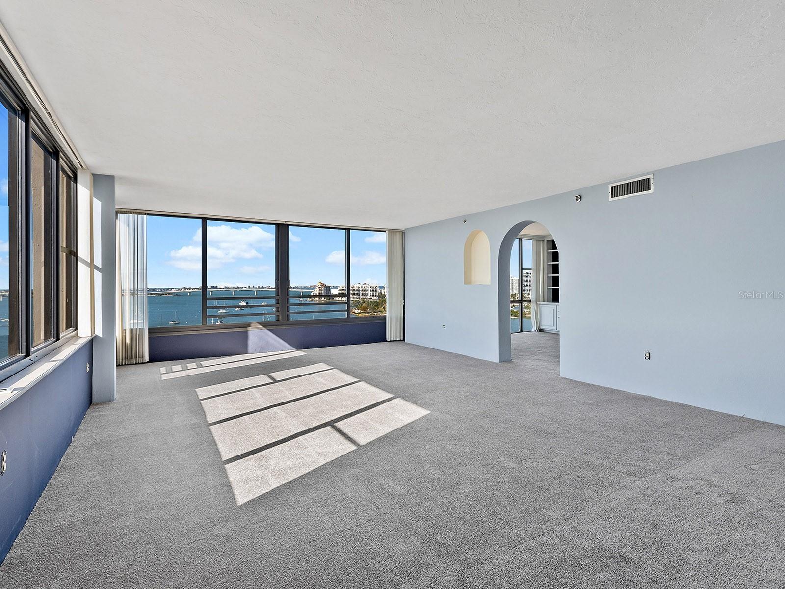 Image 5 of 23 For 770 Palm Avenue 1201