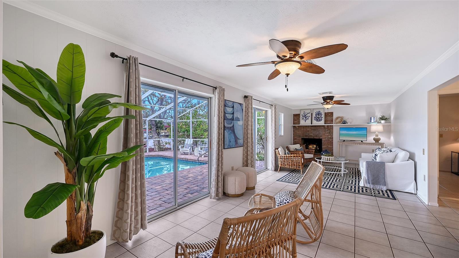 Image 24 of 93 For 619 Albee Farm Road N