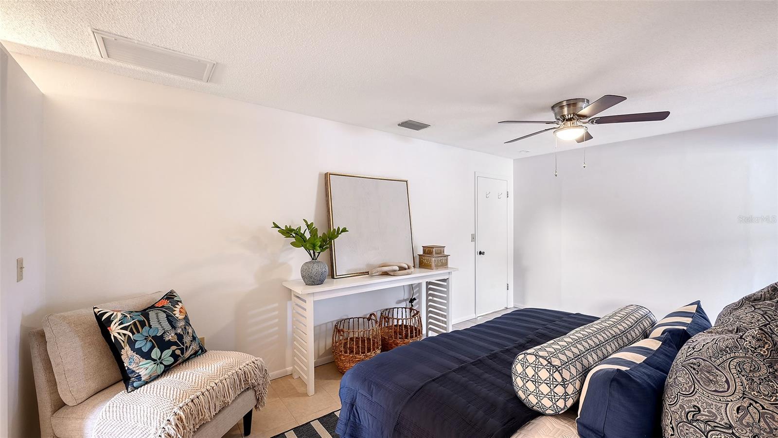 Image 40 of 93 For 619 Albee Farm Road N