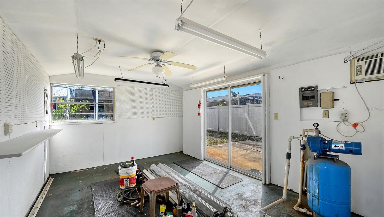 Image 71 of 93 For 619 Albee Farm Road N