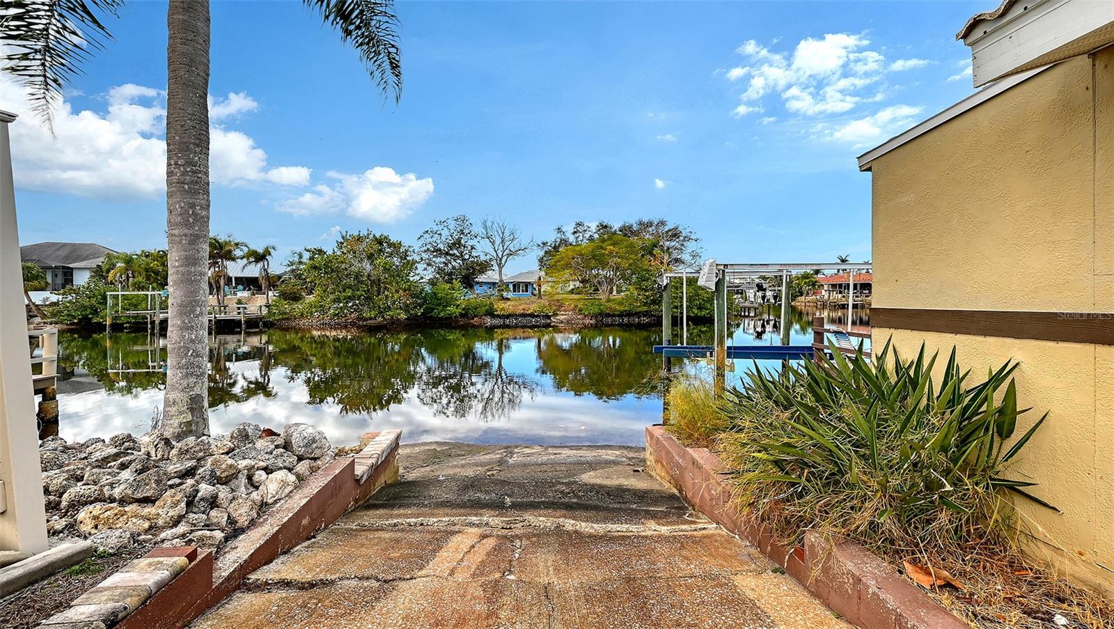 Image 74 of 93 For 619 Albee Farm Road N