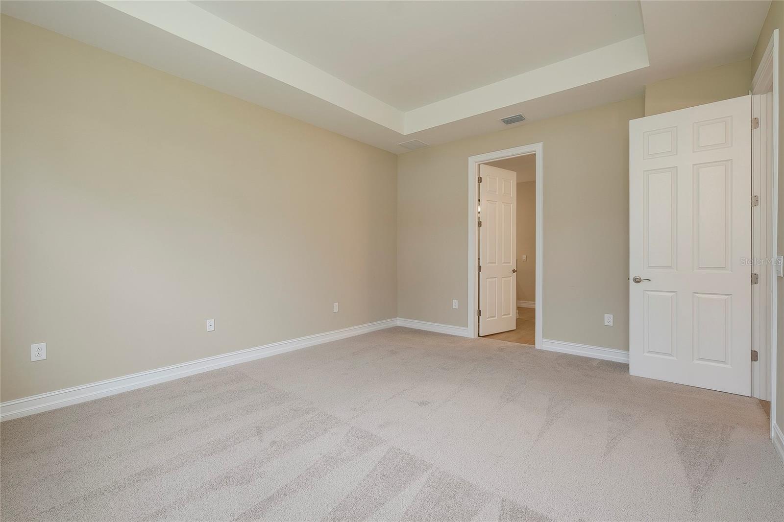 Image 33 of 79 For 438 Ibiza Loop