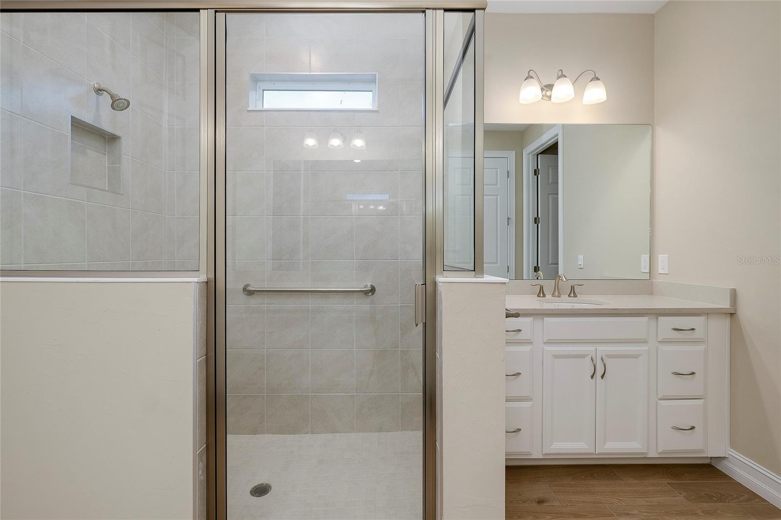 Image 37 of 79 For 438 Ibiza Loop