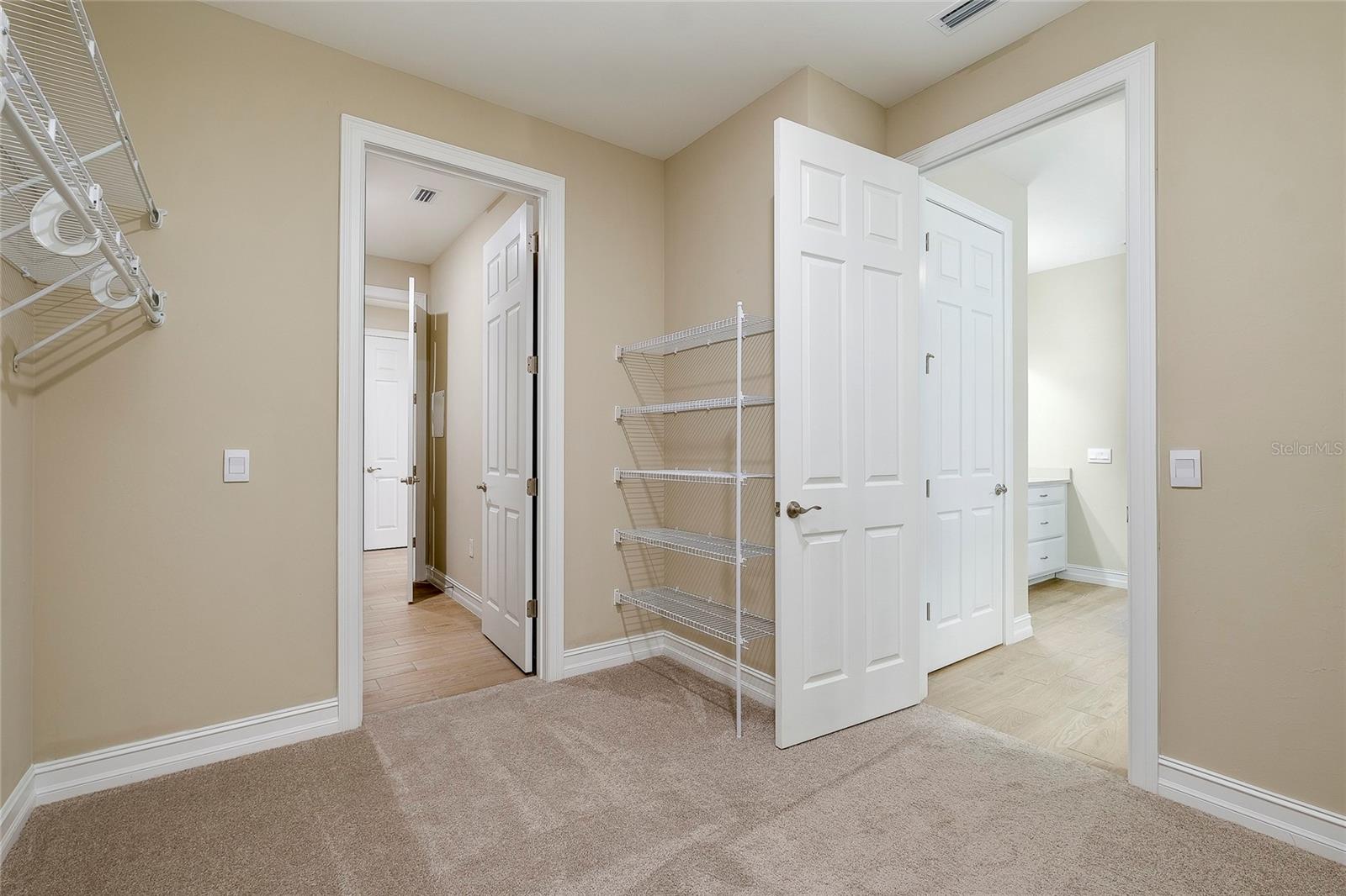 Image 42 of 79 For 438 Ibiza Loop