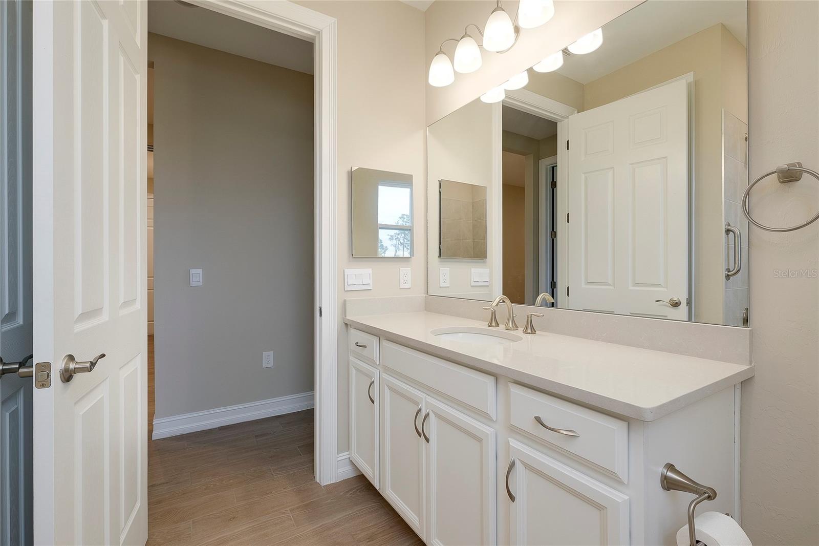 Image 54 of 79 For 438 Ibiza Loop