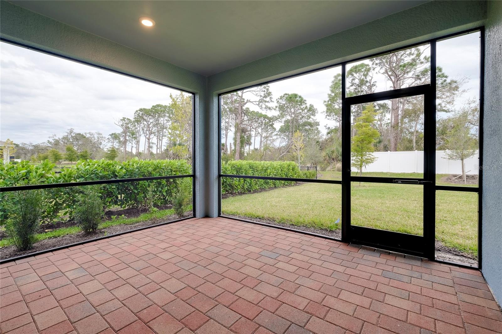 Image 59 of 79 For 438 Ibiza Loop