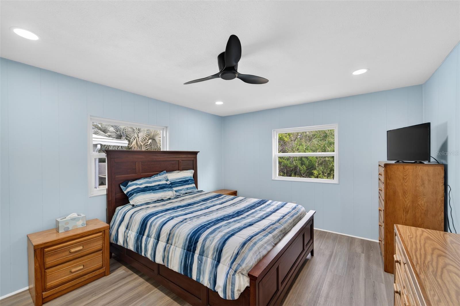 Image 12 of 46 For 190 Pago Pago Lane