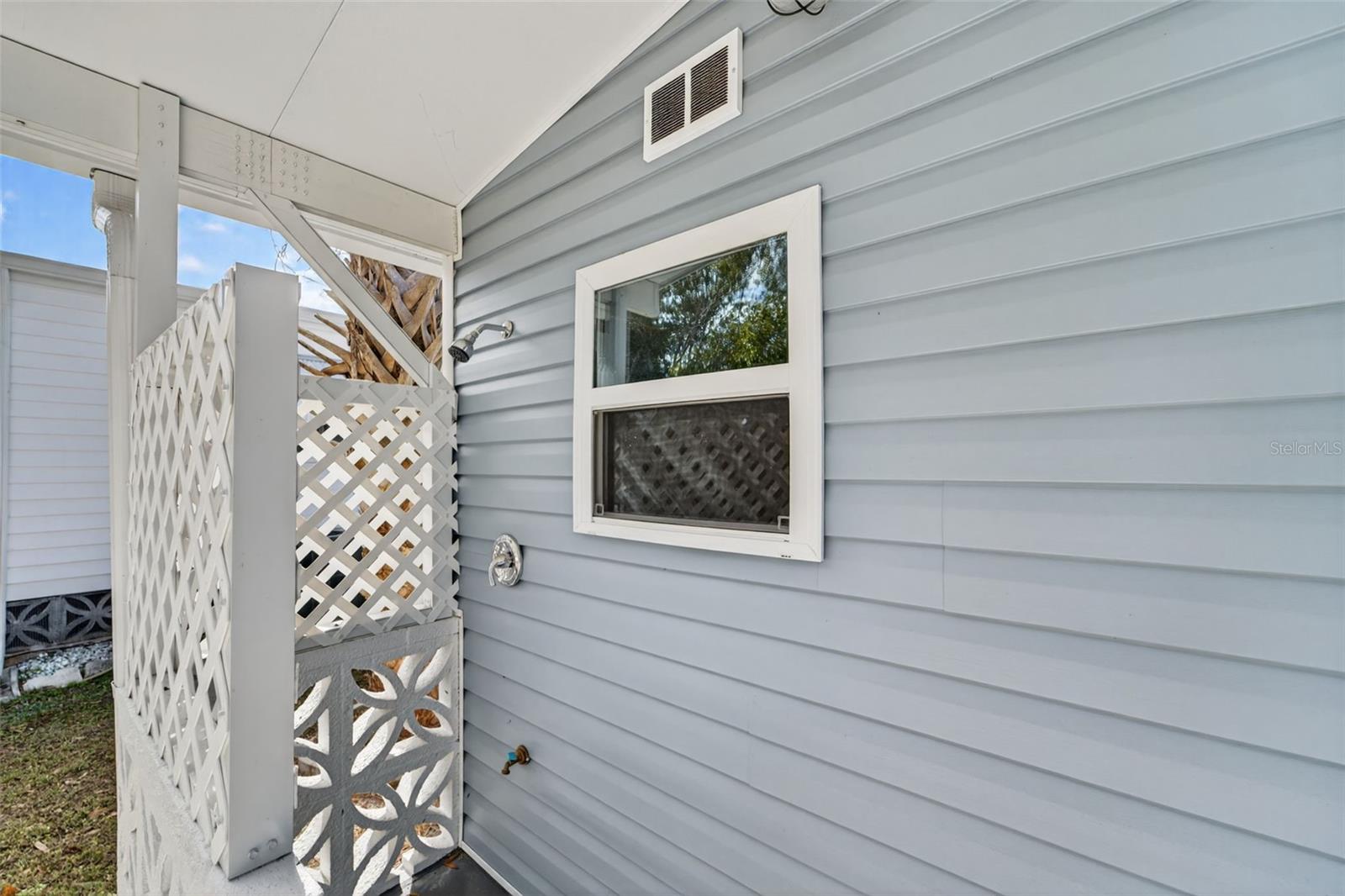 Image 23 of 46 For 190 Pago Pago Lane