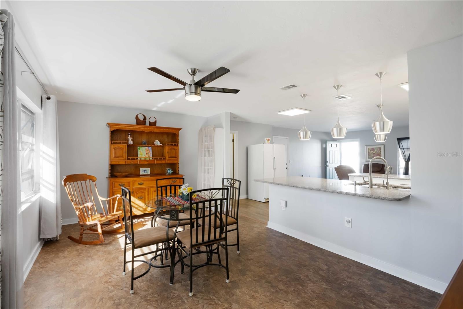 Image 12 of 33 For 436 Circlewood Drive J5