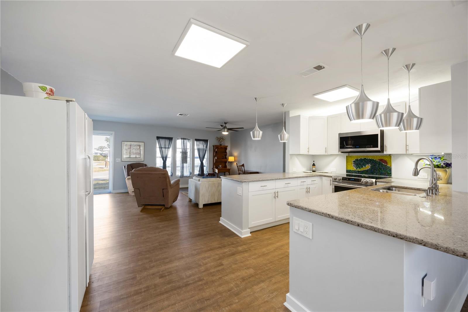 Image 7 of 33 For 436 Circlewood Drive J5