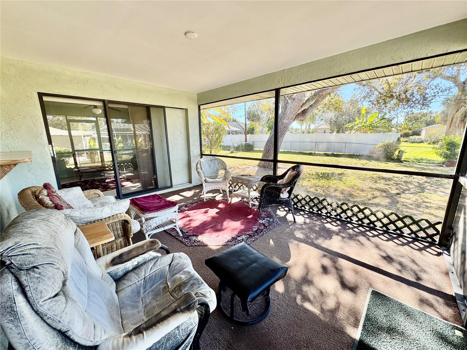 Image 19 of 63 For 20363 Mount Prospect Avenue