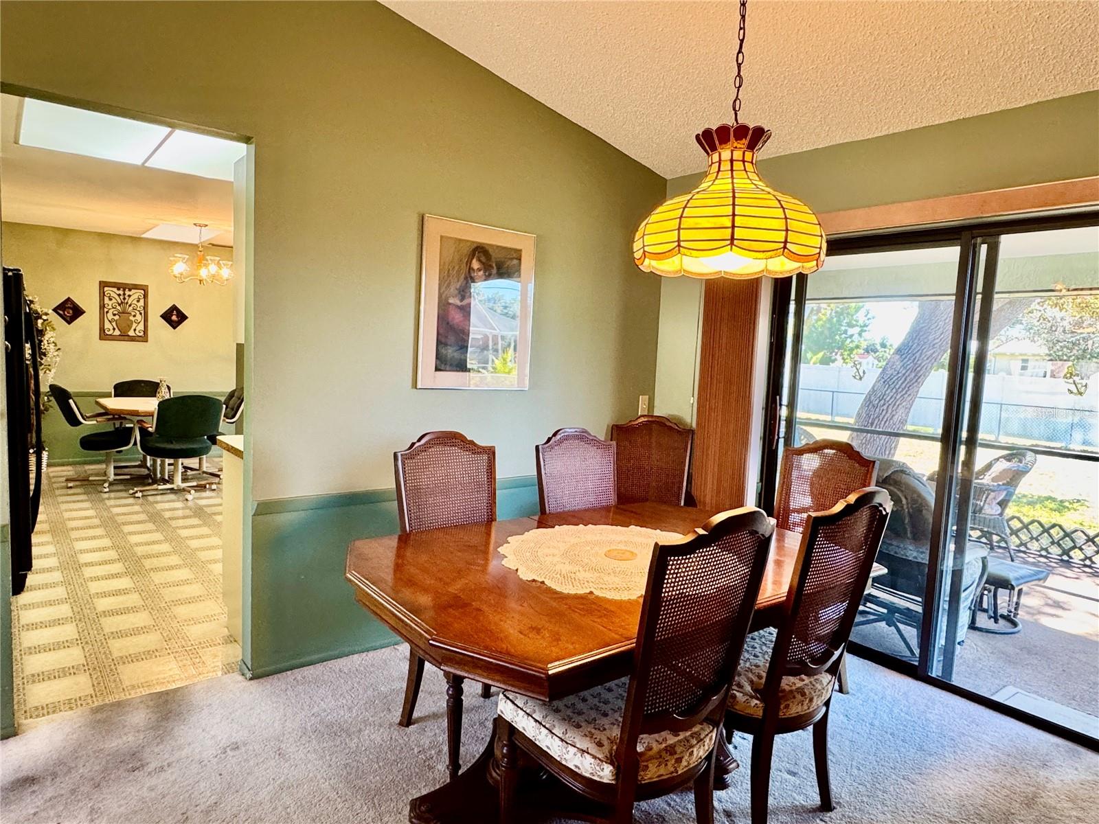 Image 27 of 63 For 20363 Mount Prospect Avenue