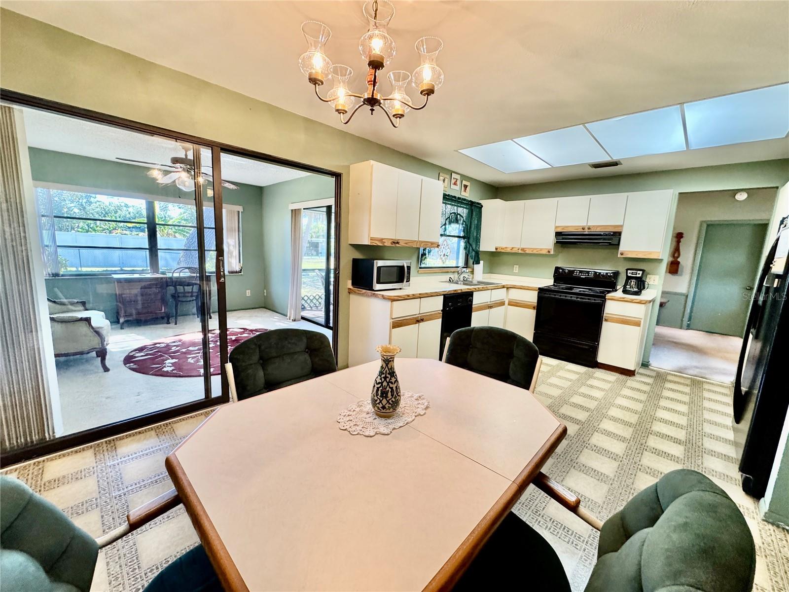 Image 35 of 63 For 20363 Mount Prospect Avenue