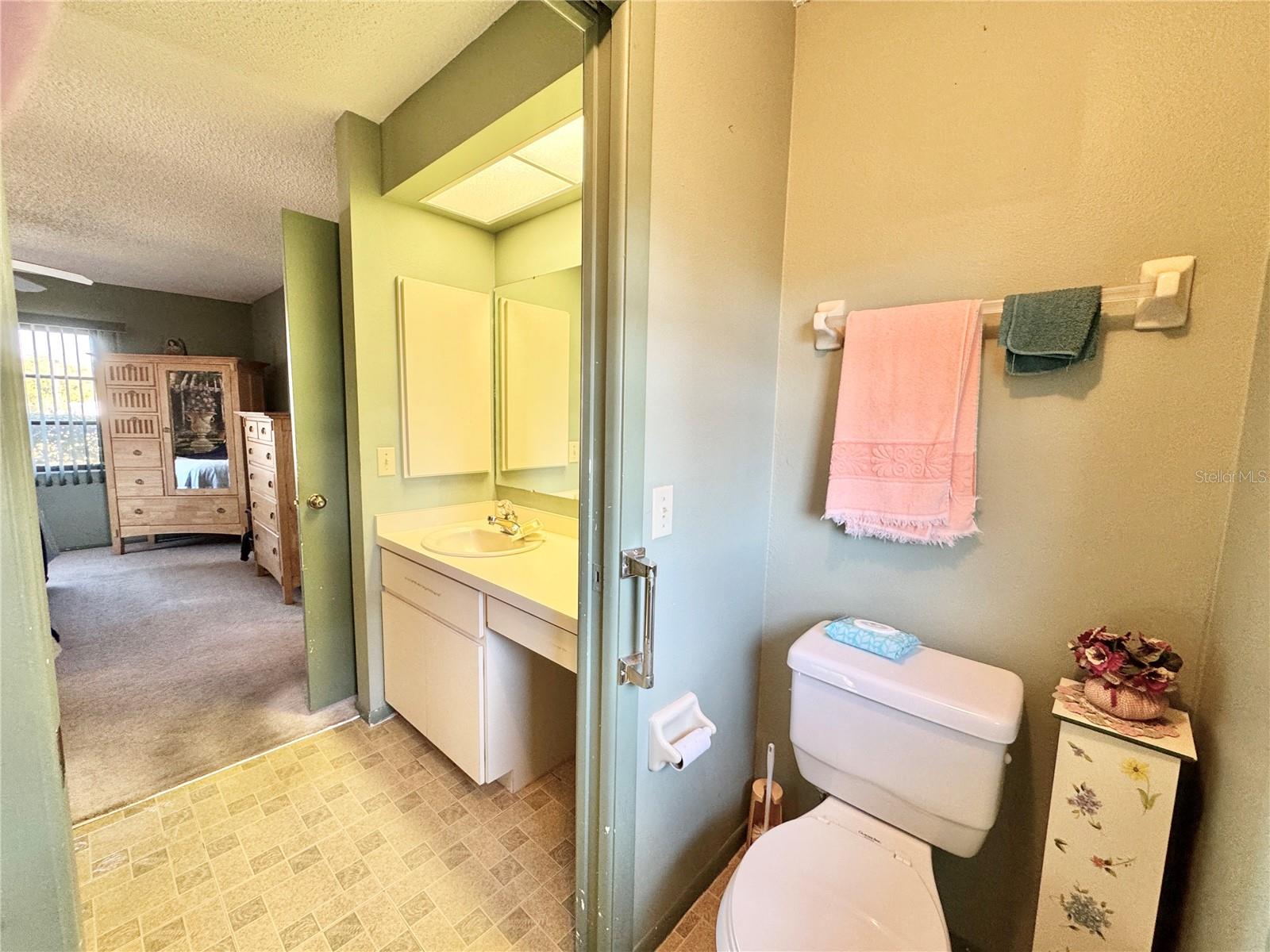 Image 44 of 63 For 20363 Mount Prospect Avenue