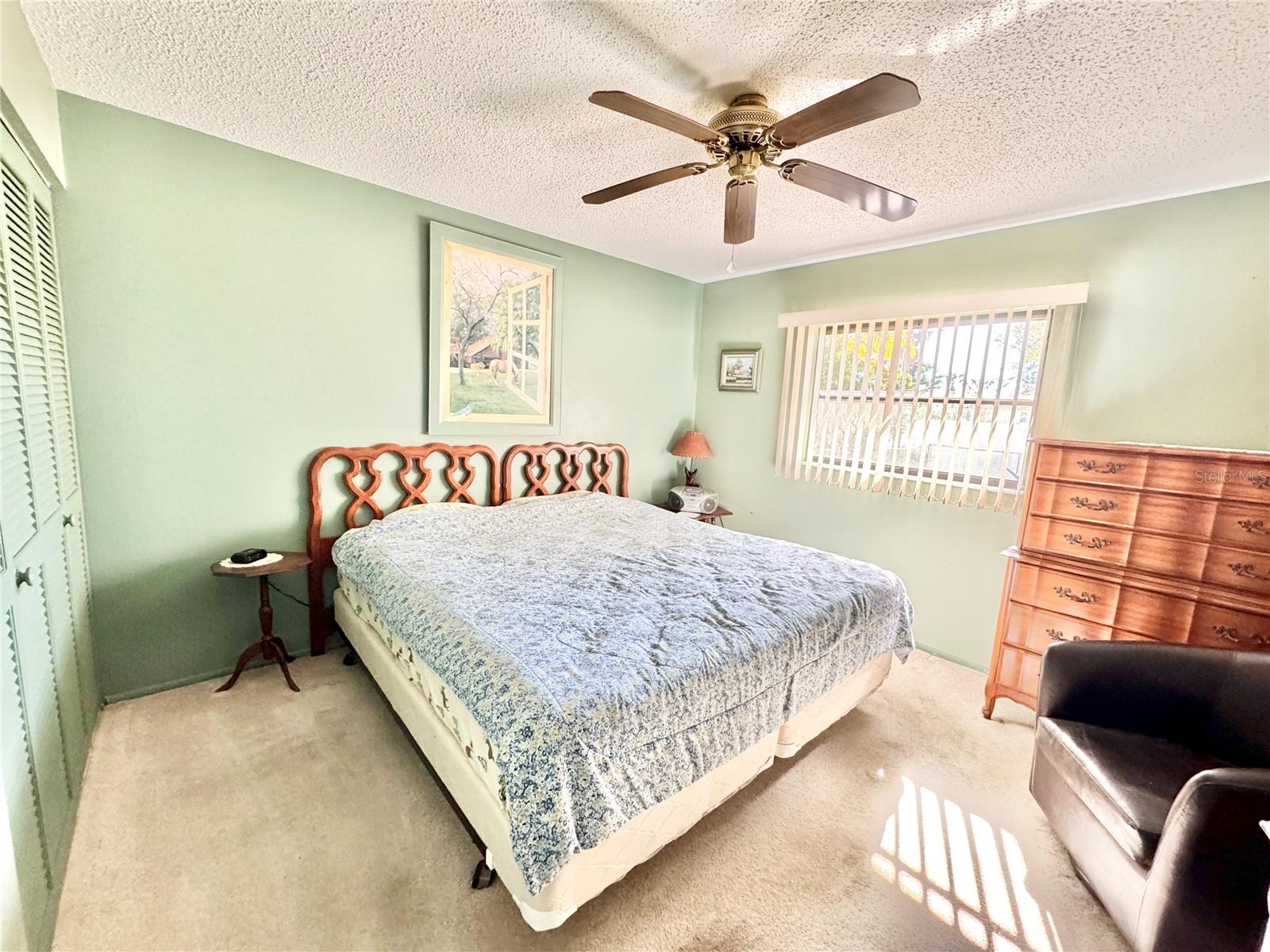 Image 47 of 63 For 20363 Mount Prospect Avenue