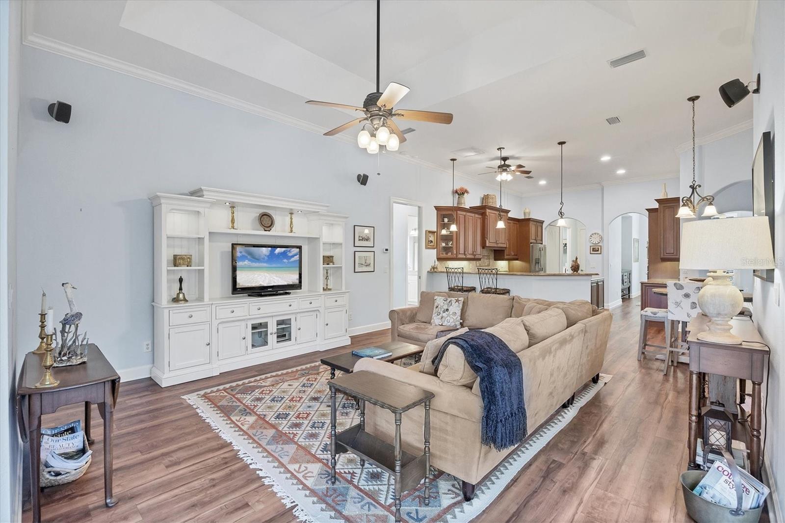 Image 19 of 74 For 4360 Corso Venetia Boulevard