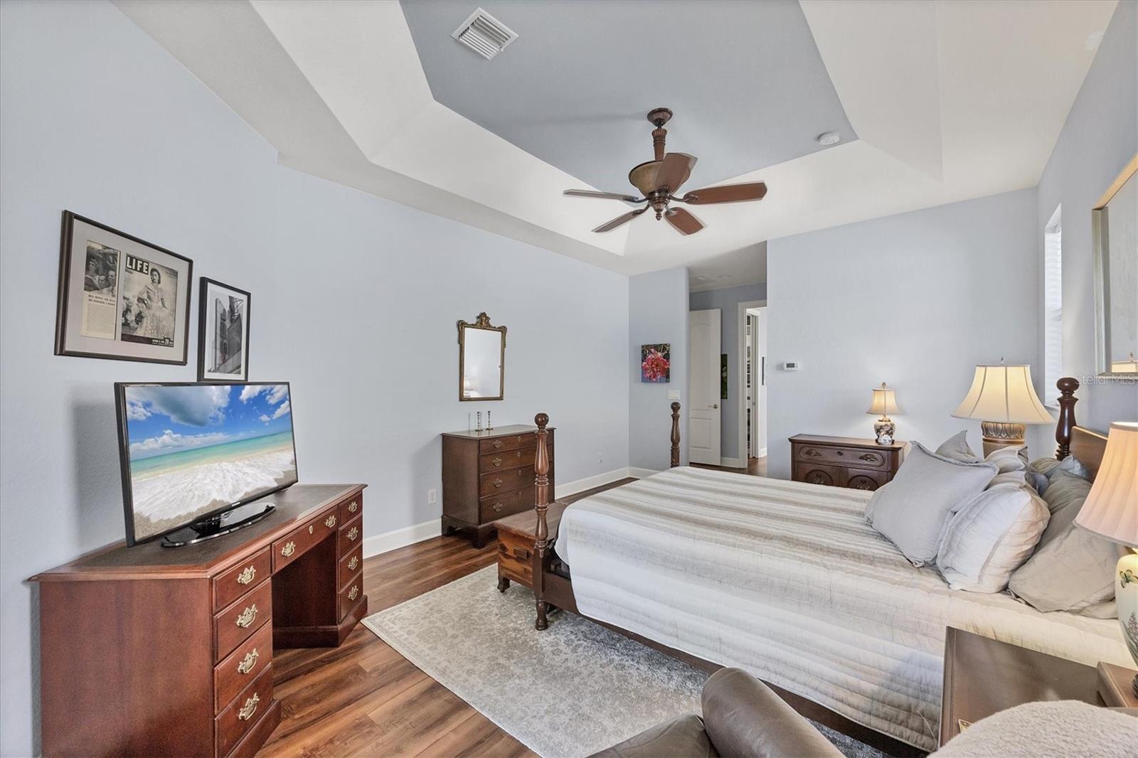 Image 34 of 74 For 4360 Corso Venetia Boulevard