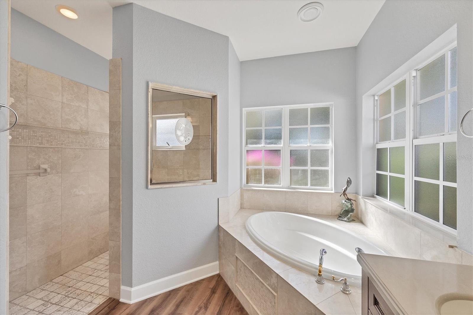 Image 38 of 74 For 4360 Corso Venetia Boulevard