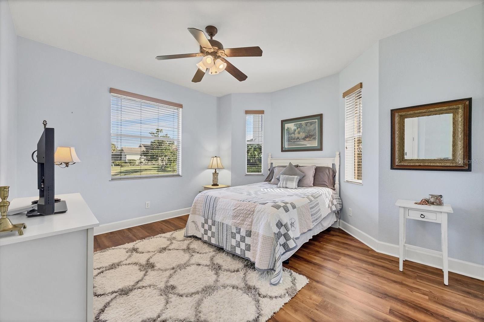 Image 39 of 74 For 4360 Corso Venetia Boulevard