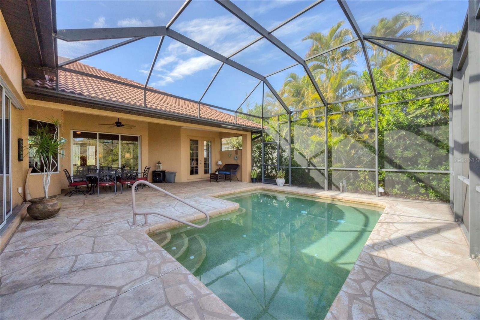 Image 52 of 74 For 4360 Corso Venetia Boulevard