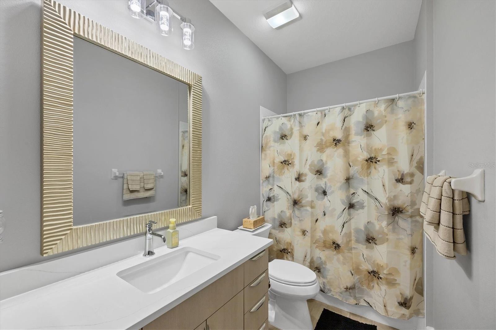 Image 21 of 42 For 119 Woodbridge Drive 203