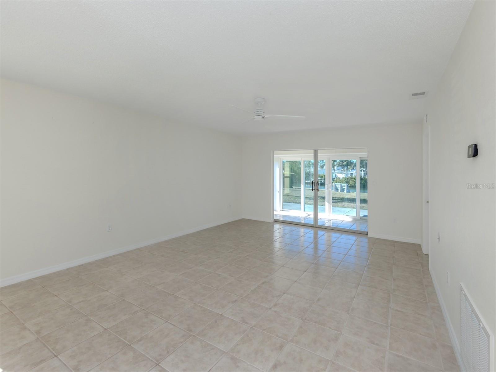 Image 12 of 86 For 611 Fair Winds Drive 611