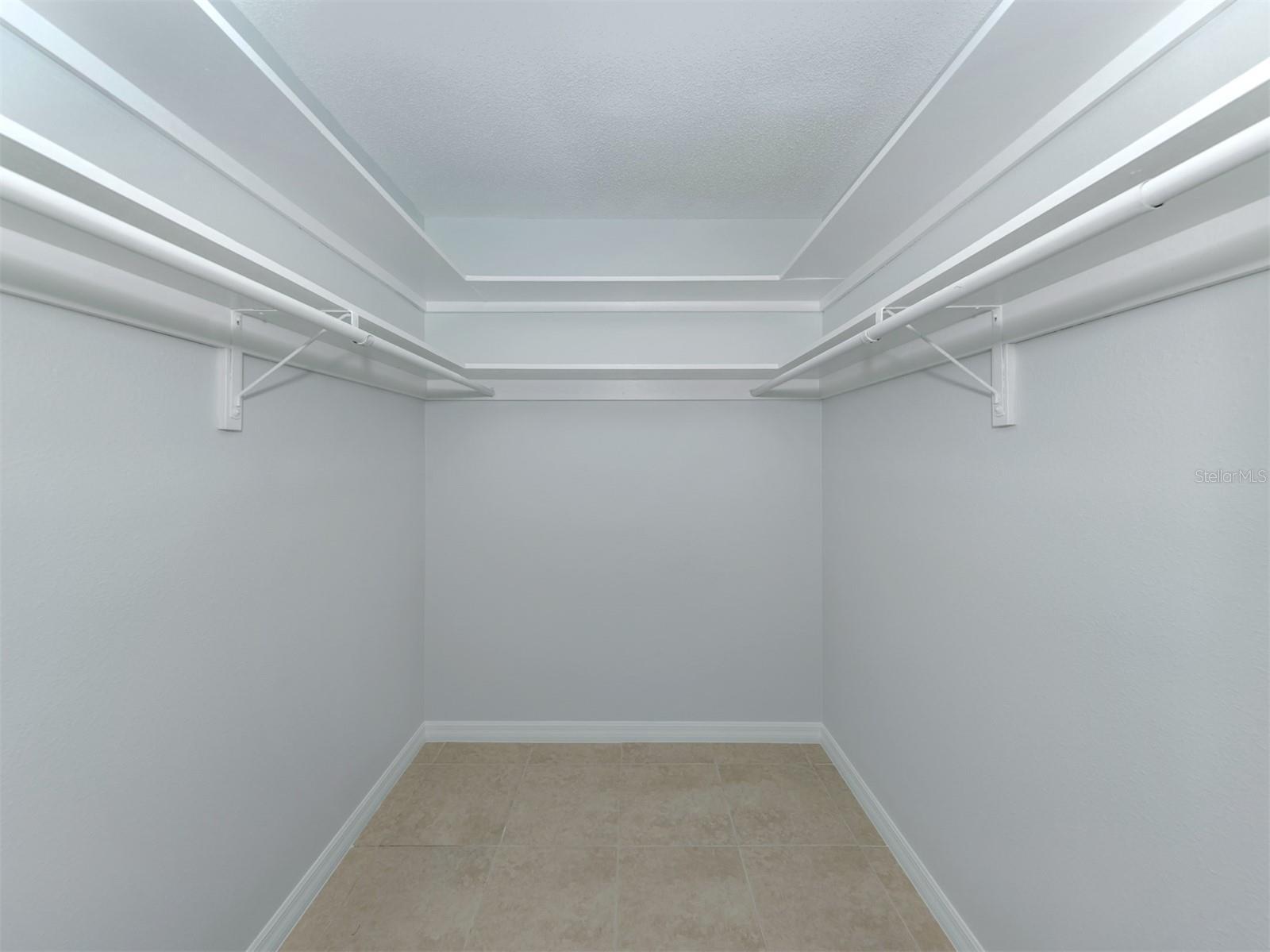 Image 22 of 86 For 611 Fair Winds Drive 611