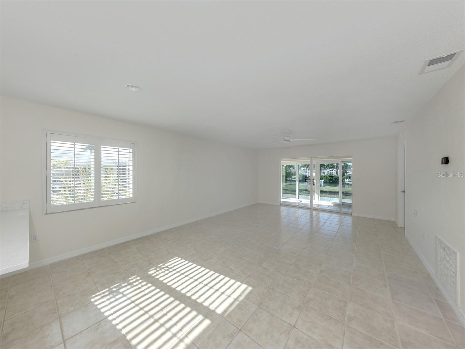 Image 25 of 86 For 611 Fair Winds Drive 611