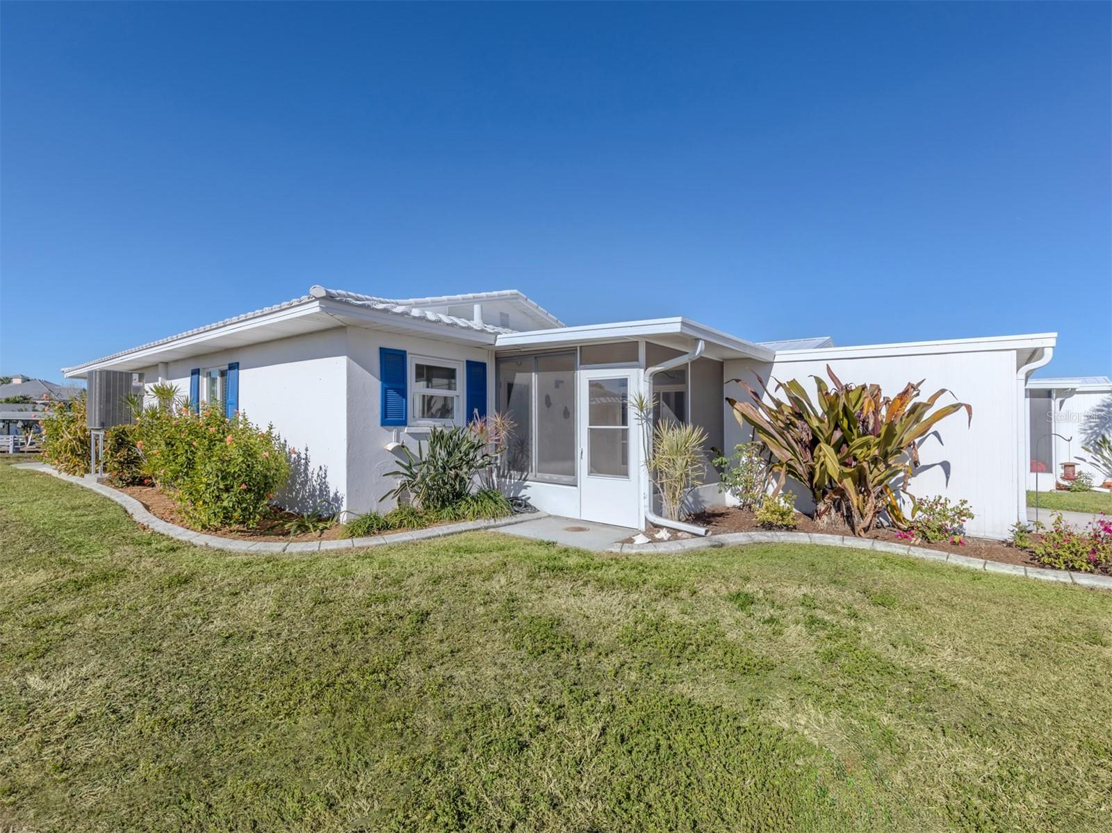 Image 33 of 86 For 611 Fair Winds Drive 611