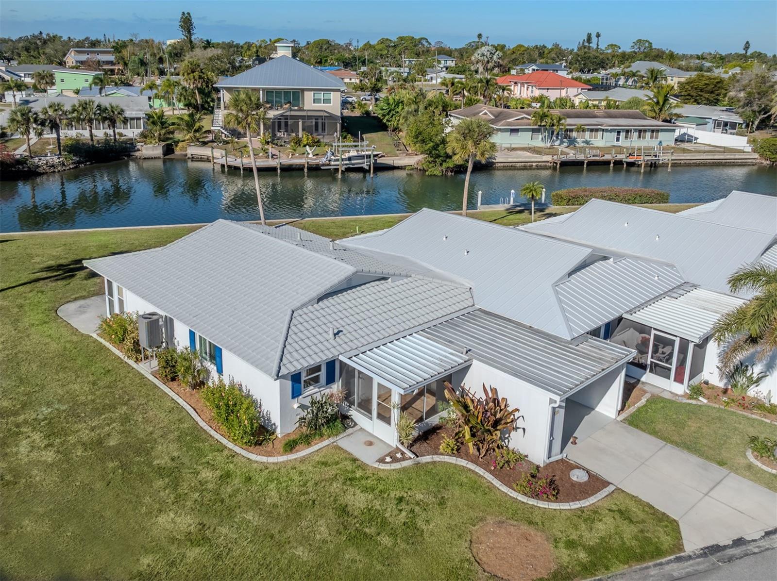 Image 5 of 86 For 611 Fair Winds Drive 611