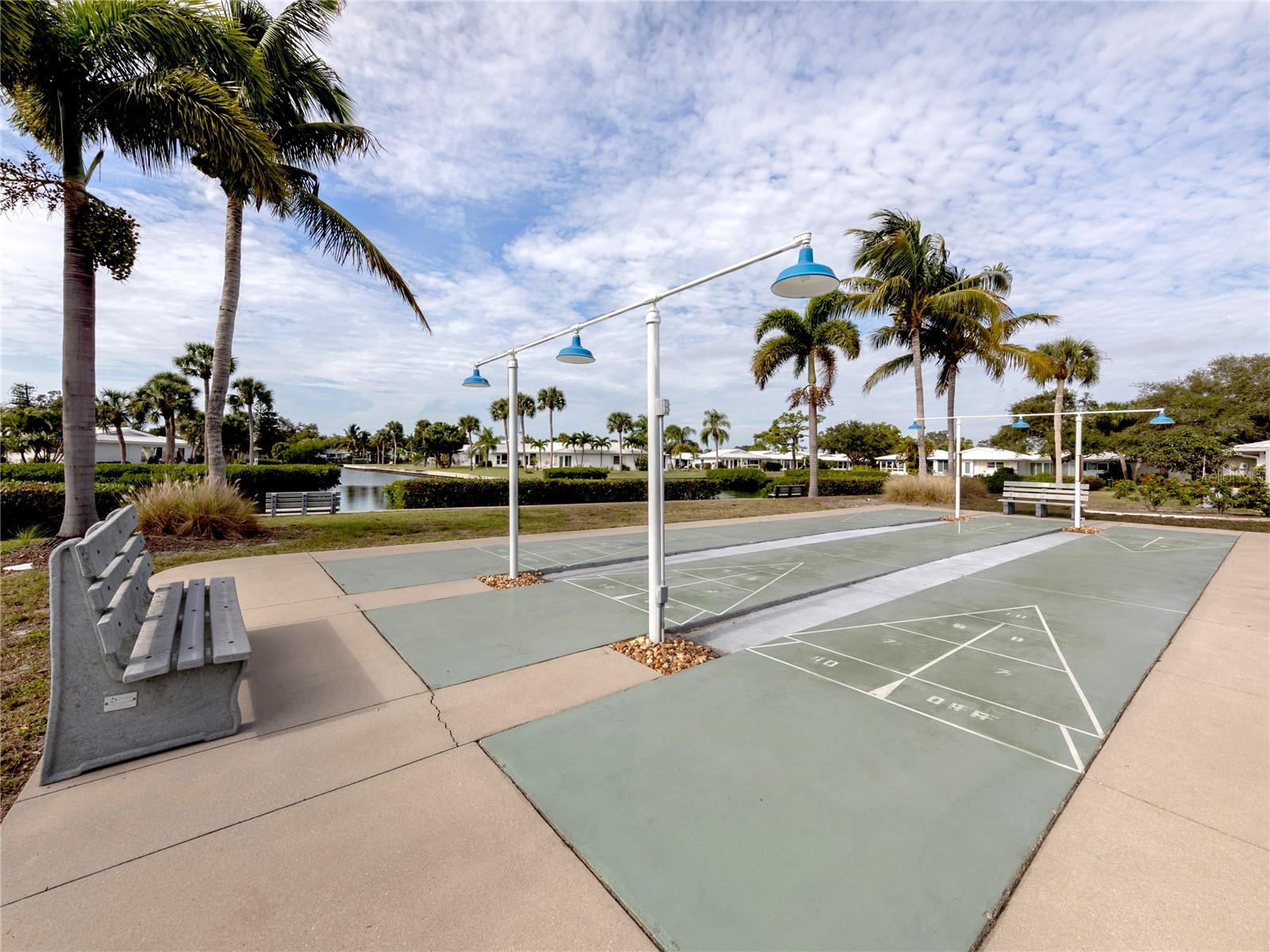 Image 52 of 86 For 611 Fair Winds Drive 611