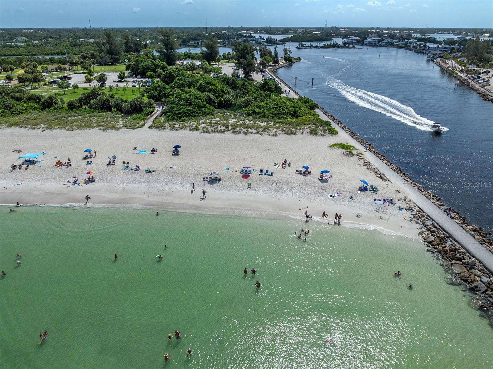 Image 70 of 86 For 611 Fair Winds Drive 611