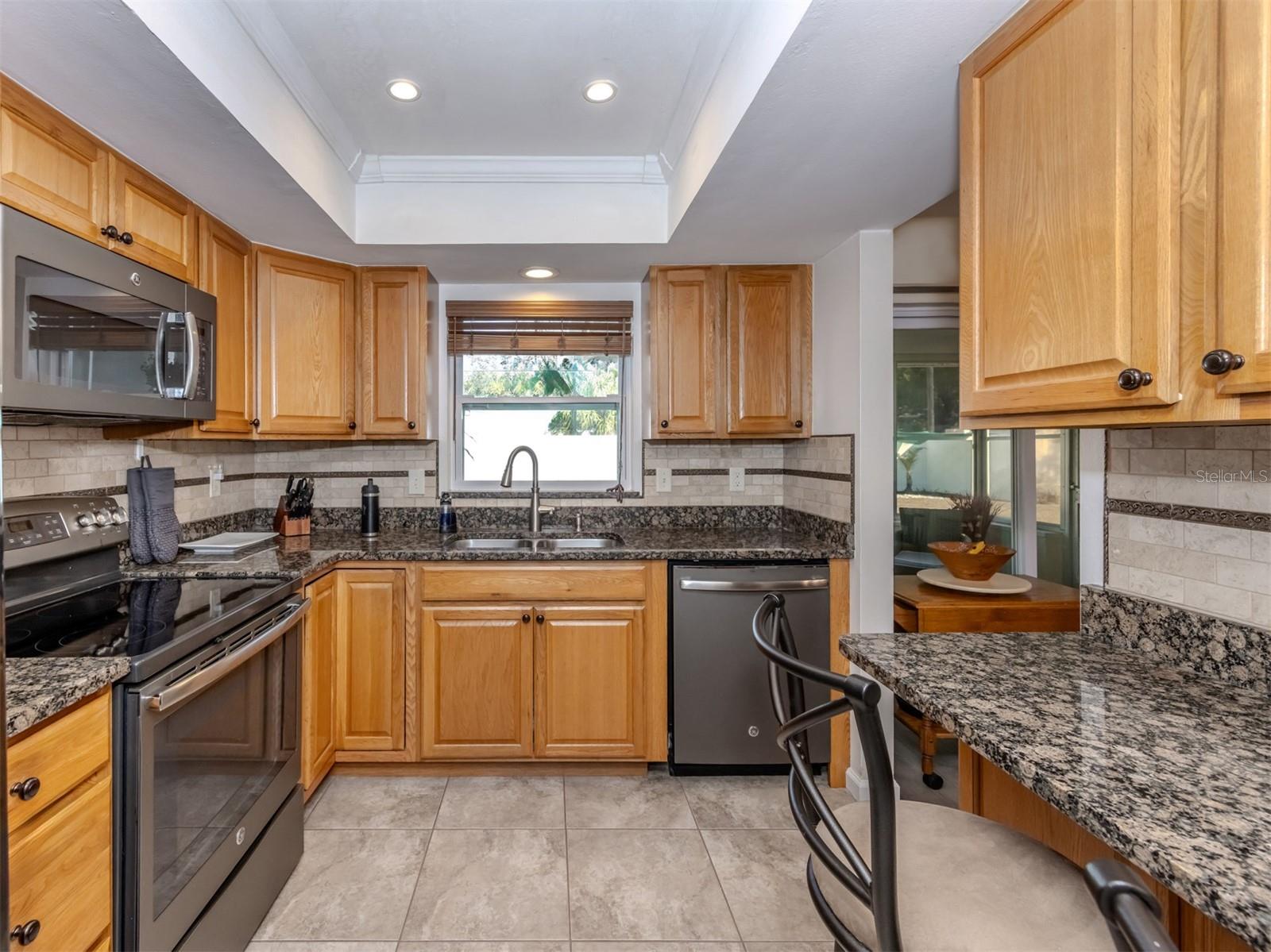 Image 14 of 60 For 1316 Poplar Avenue